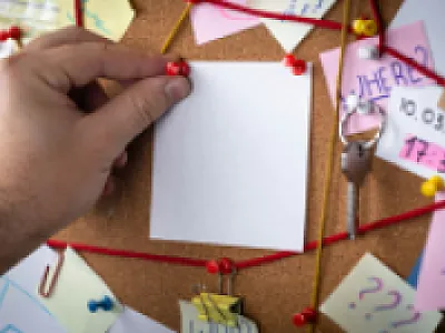 ما هي المحررات الرسمية والعادية في نظام الإثبات؟